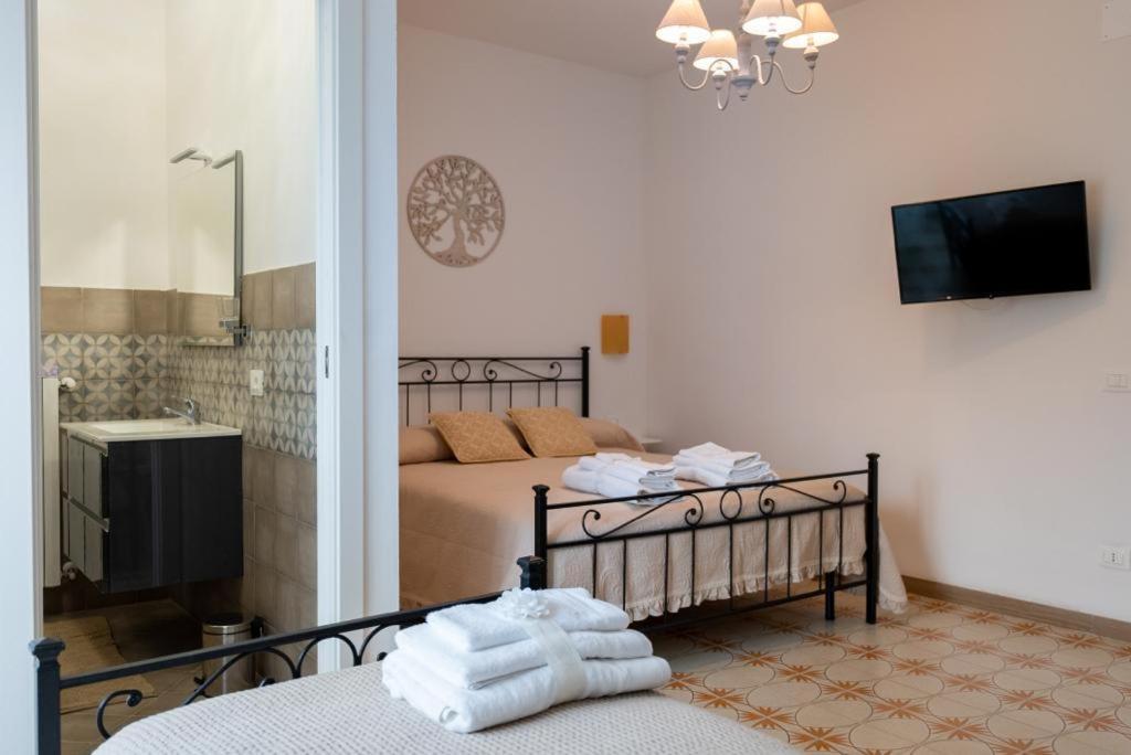 B & B L'Abbraccio Agnone Exterior photo