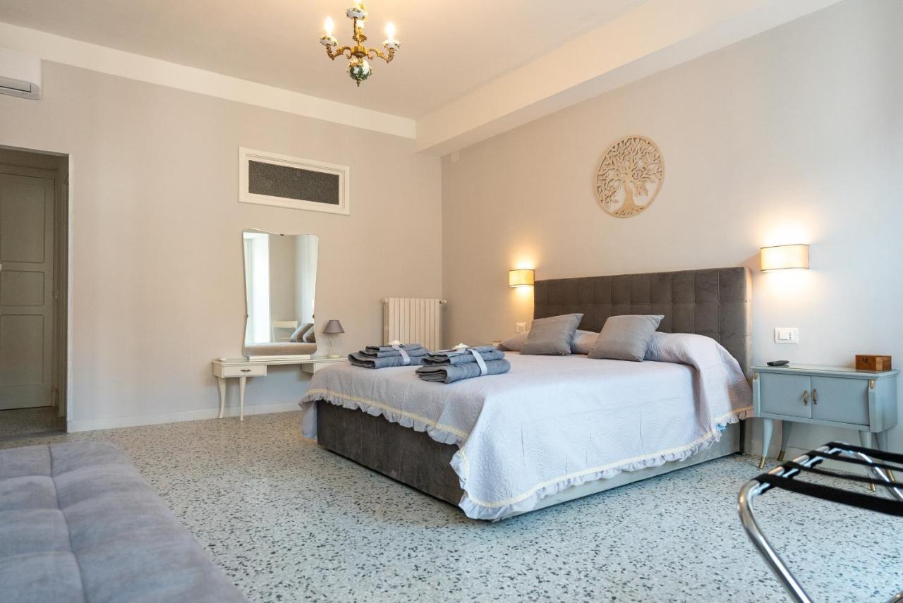 B & B L'Abbraccio Agnone Exterior photo