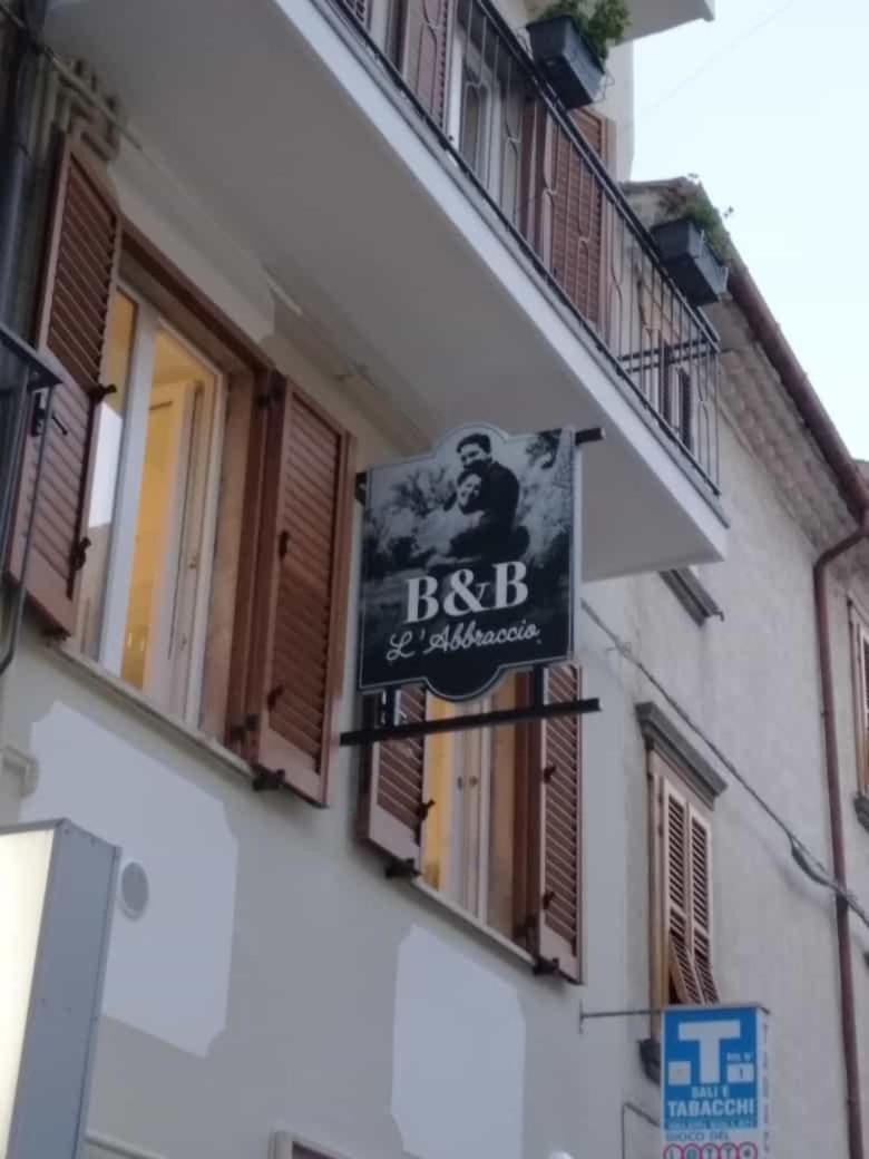 B & B L'Abbraccio Agnone Exterior photo